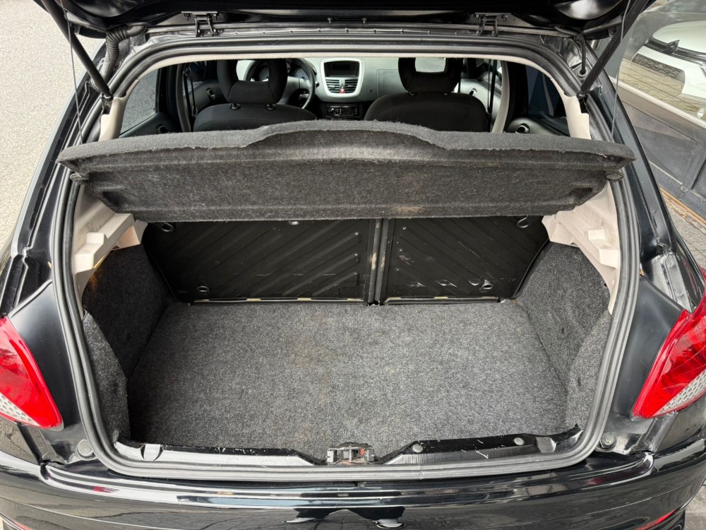 Peugeot 207 Xt — foto 10